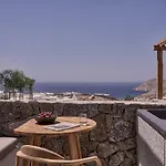 Archipelagos فندق 5*