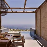 Archipelagos 5*