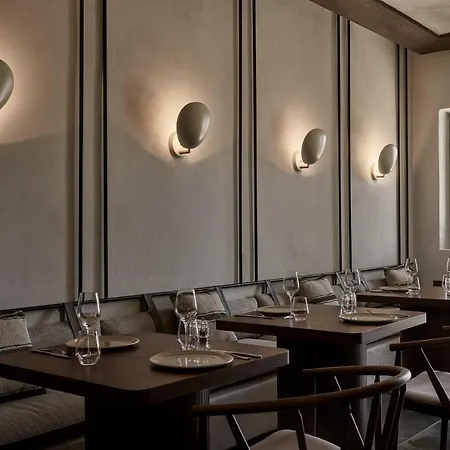 Archipelagos Hotel