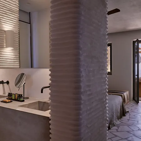 Archipelagos Hotel 5*